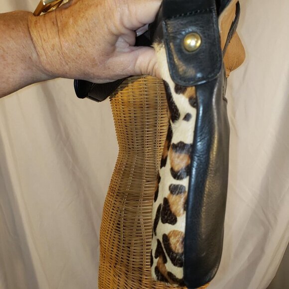 Vintage Via Neroli Leopard Print & Leather Crossbody Handbag - Picture 7 of 15